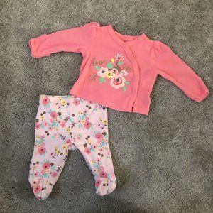 Gerber Newborn Baby Outfit
